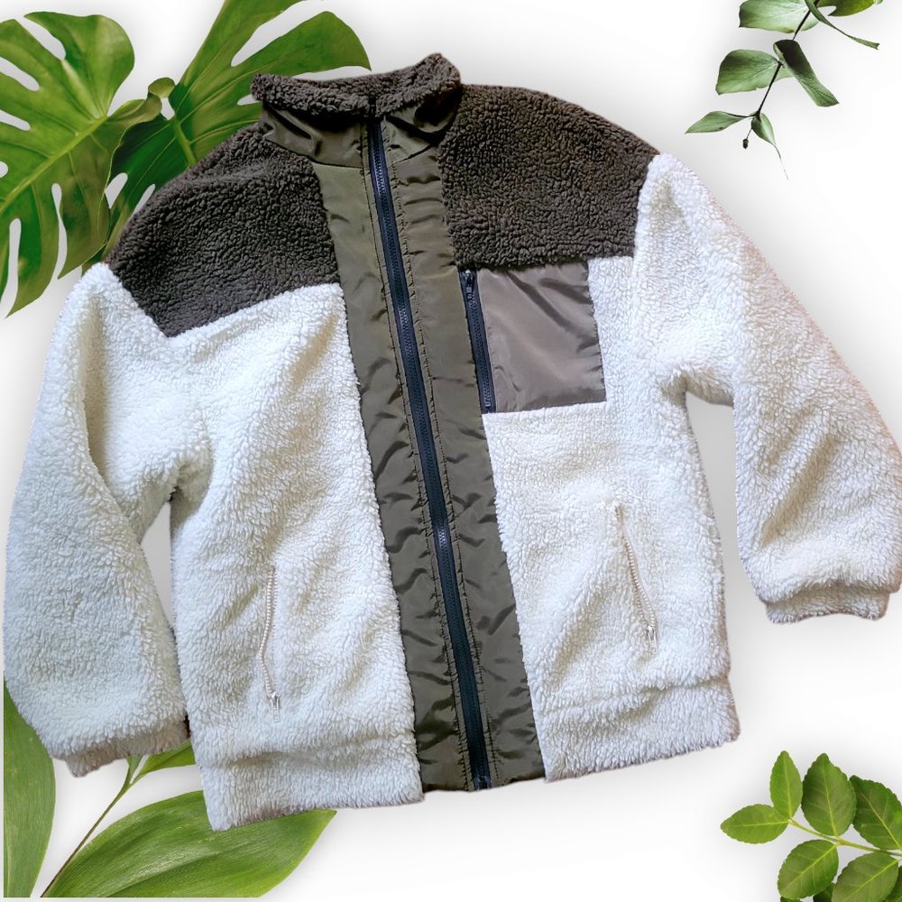 Cider Contrast Teddy Coat - size Small